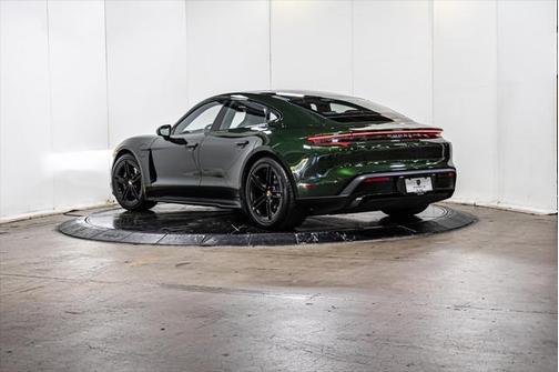 2025 Porsche Taycan 4S