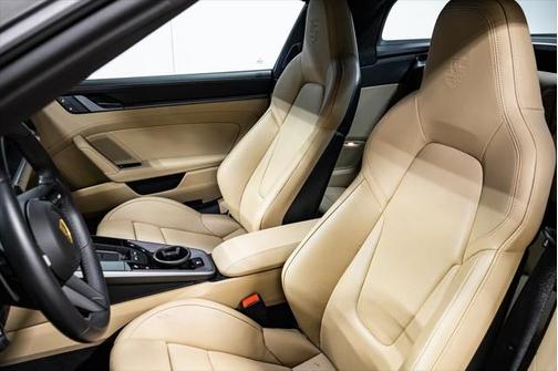 2024 Porsche 911 Targa 4S