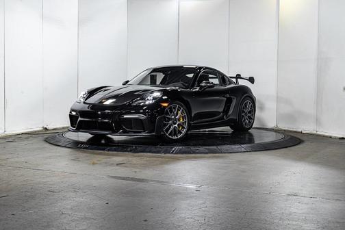 2025 Porsche 718 Cayman GT4 RS