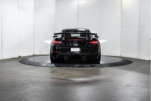 2025 Porsche 718 Cayman GT4 RS