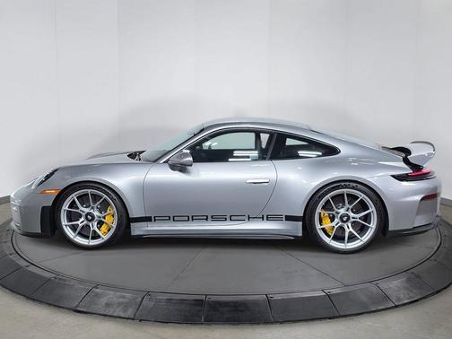 2025 Porsche 911 GT3