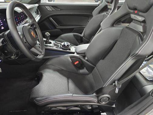 2025 Porsche 911 GT3