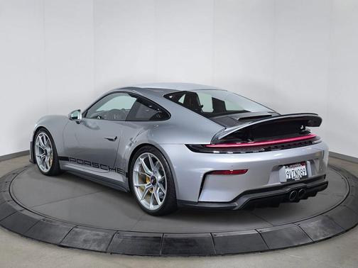 2025 Porsche 911 GT3