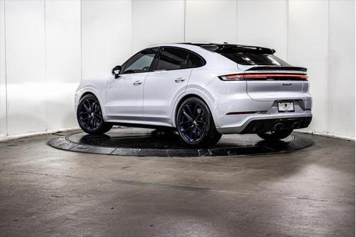 2024 Porsche Cayenne Turbo GT