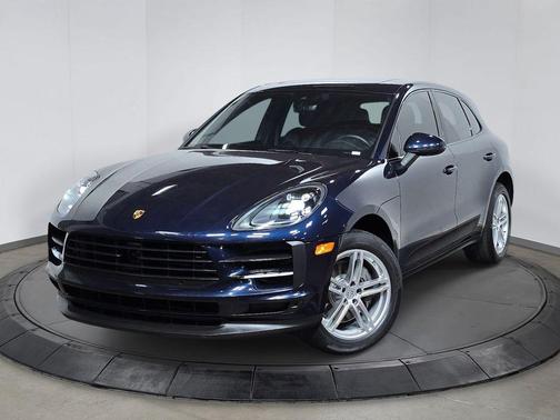 Night Blue Metallic 2020 Porsche Macan Macan