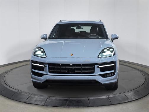 2024 Porsche Cayenne S