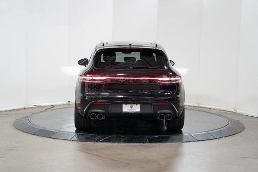 2024 Porsche Macan S
