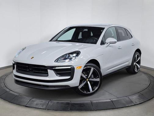 Chalk 2026 Porsche Macan Macan
