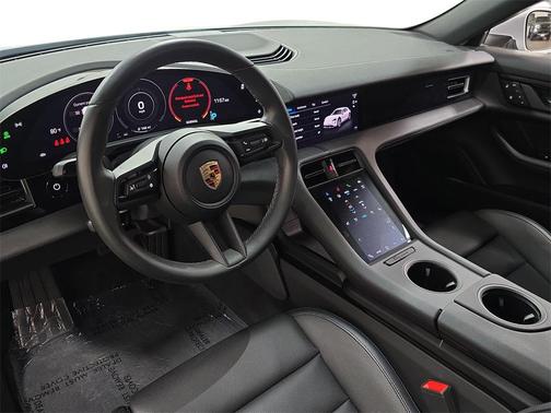 2024 Porsche Taycan 4
