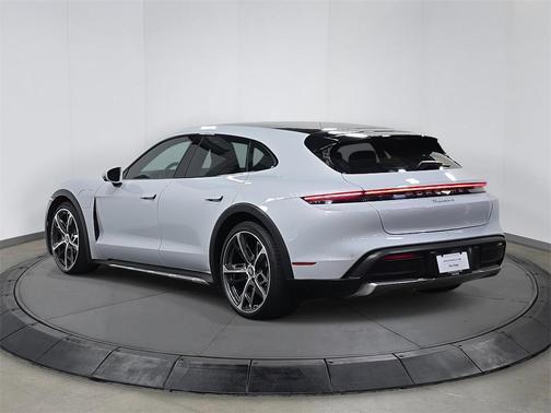 2024 Porsche Taycan 4