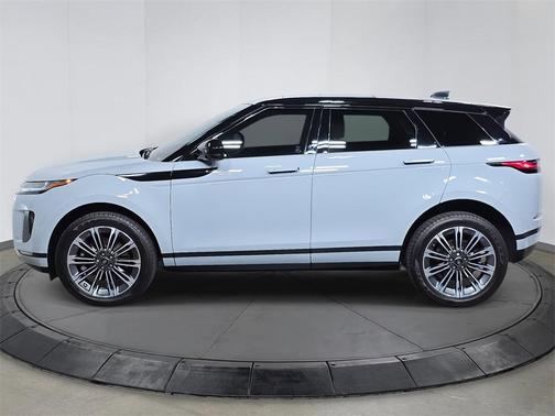 2024 Land Rover Range Rover Evoque Core S