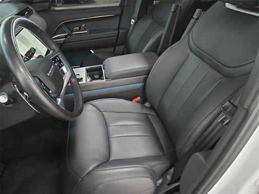 2025 Land Rover Range Rover P530 Autobiography