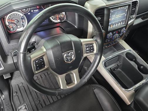 2017 RAM 1500 Laramie