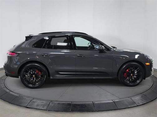 2022 Porsche Macan GTS
