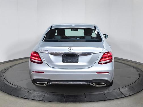 2018 Mercedes-Benz E-Class E 300