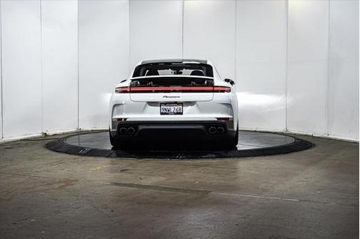 2024 Porsche Panamera