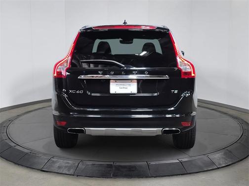 2016 Volvo XC60 T5 Drive-E Premier