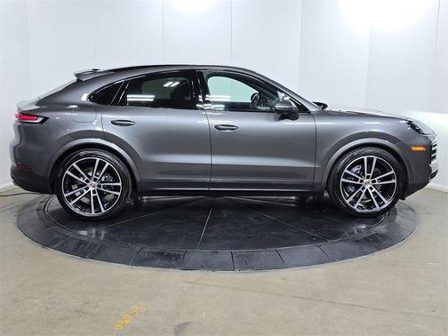 2025 Porsche Cayenne