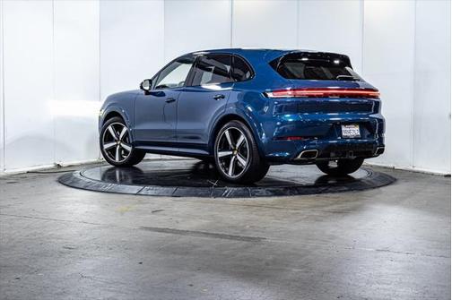2025 Porsche Cayenne