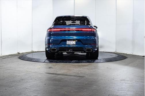 2025 Porsche Cayenne
