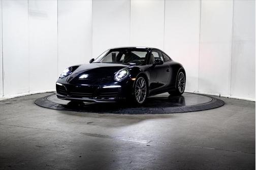 2019 Porsche 911 Carrera 4S