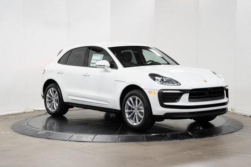 2024 Porsche Macan 