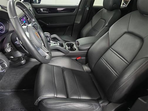 2021 Porsche Cayenne Cayenne