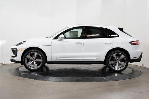 2024 Porsche Macan 