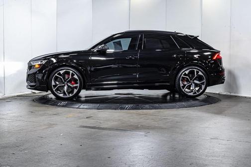 2024 Audi RS Q8 4.0T
