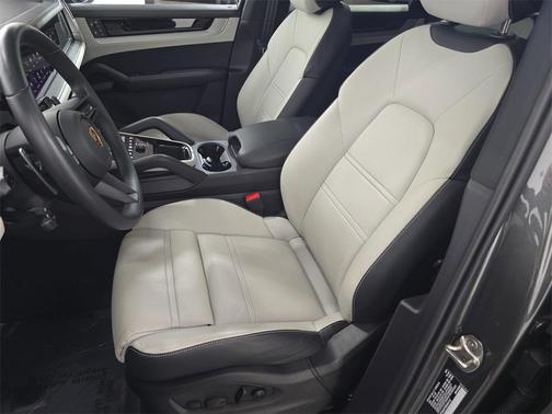 2024 Porsche Cayenne Cayenne