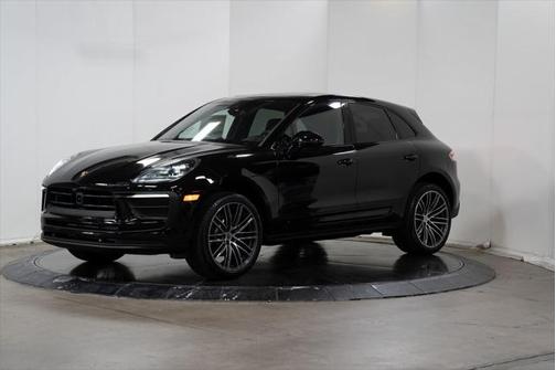 2024 Porsche Macan Base