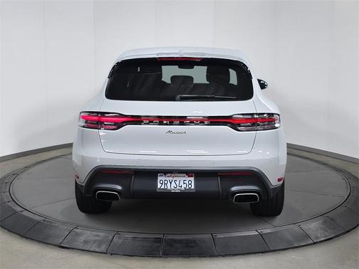 2025 Porsche Macan