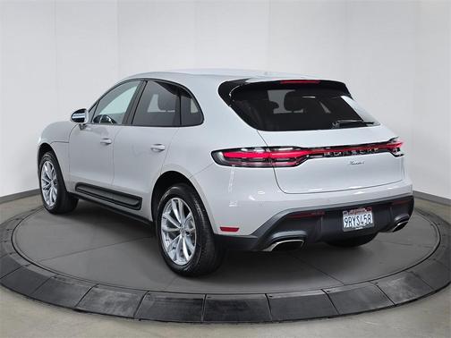 2025 Porsche Macan