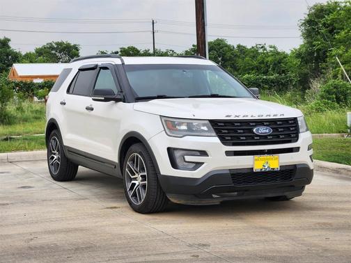 2016 Ford Explorer Sport