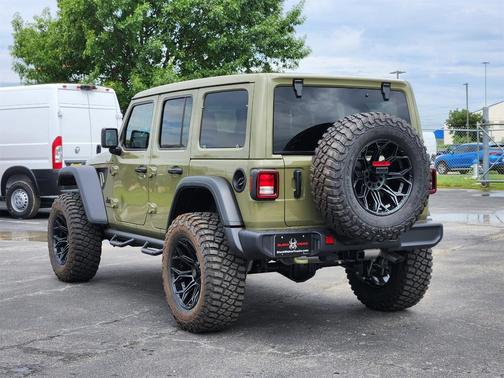 2025 Jeep Wrangler Sport