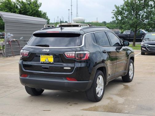 2022 Jeep Compass Latitude