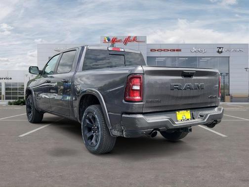 Granite Crystal Clearcoat Metallic 2026 RAM 1500 Big Horn/Lone Star
