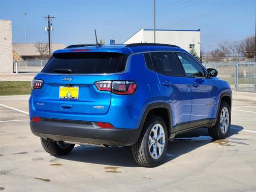 2025 Jeep Compass Latitude
