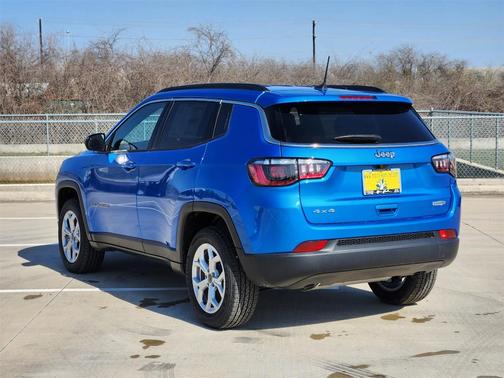 2025 Jeep Compass Latitude