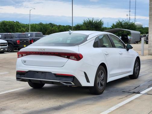 2022 Kia K5 LXS