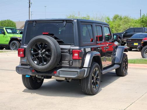 2022 Jeep Wrangler Unlimited 4xe Sahara