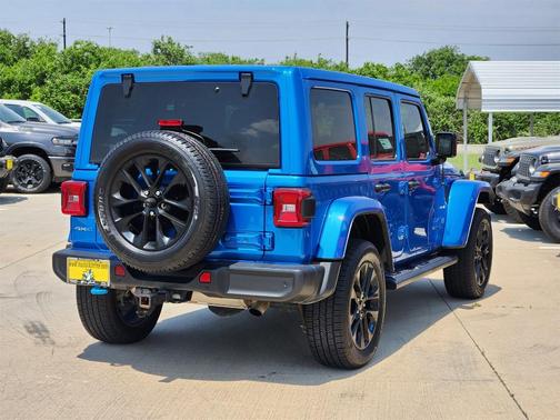 2022 Jeep Wrangler Unlimited 4xe Sahara