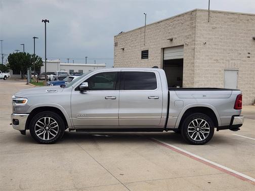 2025 RAM 1500 Limited