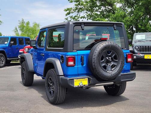 2025 Jeep Wrangler Sport