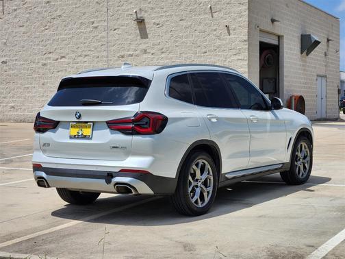 2022 BMW X3 sDrive30i
