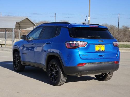 2025 Jeep Compass Latitude
