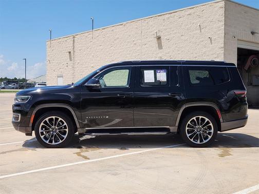 2022 Jeep Wagoneer Series II