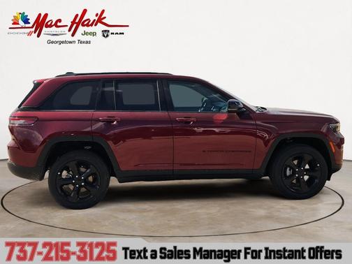 2025 Jeep Grand Cherokee Laredo