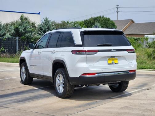 2025 Jeep Grand Cherokee Laredo X