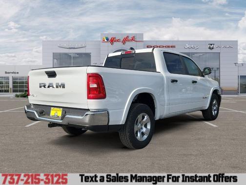 Bright White Clearcoat 2026 RAM 1500 Big Horn/Lone Star